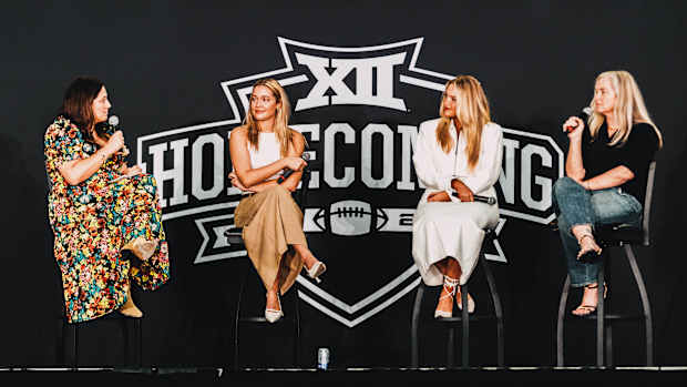 Hillary Drezner, Olivia Ponton, Camille Kostek and MJ Day